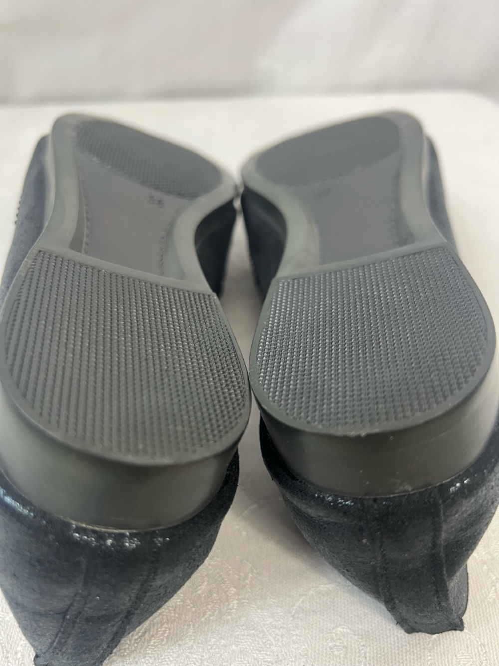 Patrizia Shoes Black Slip On Loafers Beaded .5” Heels Vegan Leather NWOT 38/7.5👍 - Picture 10 of 11